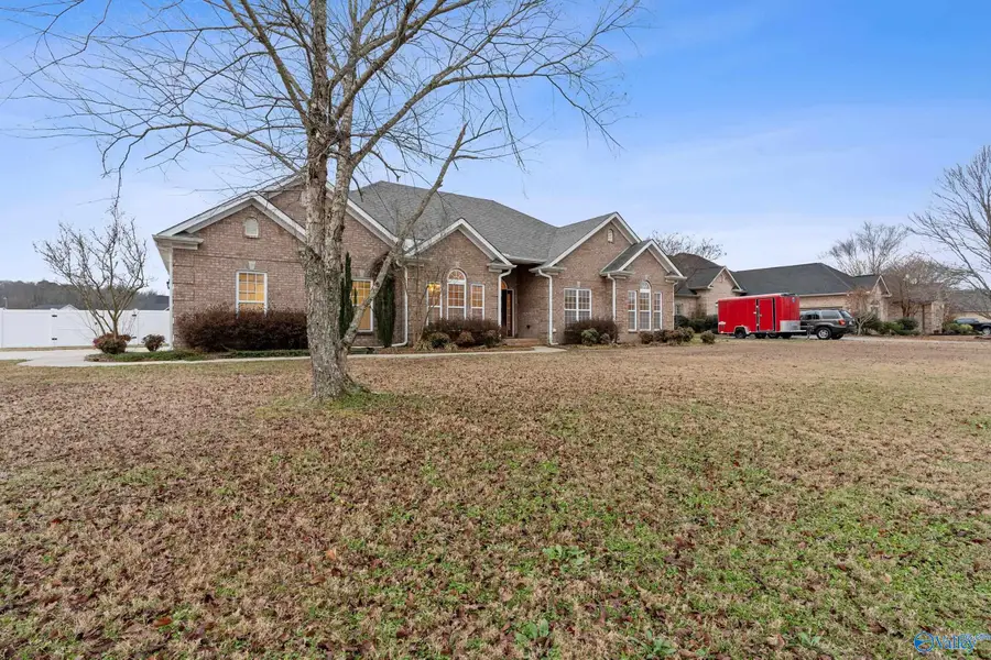 46 Little Creek Crossing, Decatur, AL 35603 - Image #2