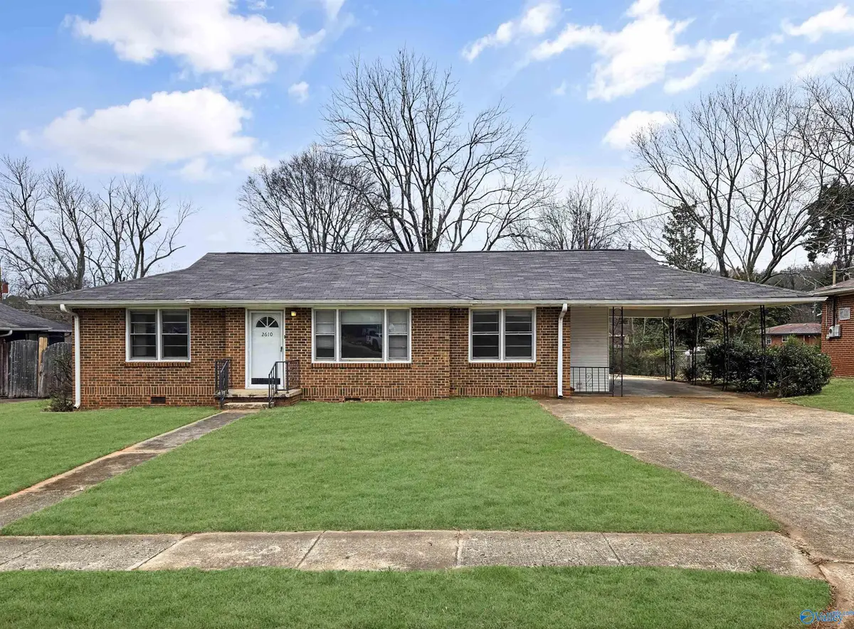 2610 Oakwood Avenue Nw, Huntsville, AL 35810 - Image #1