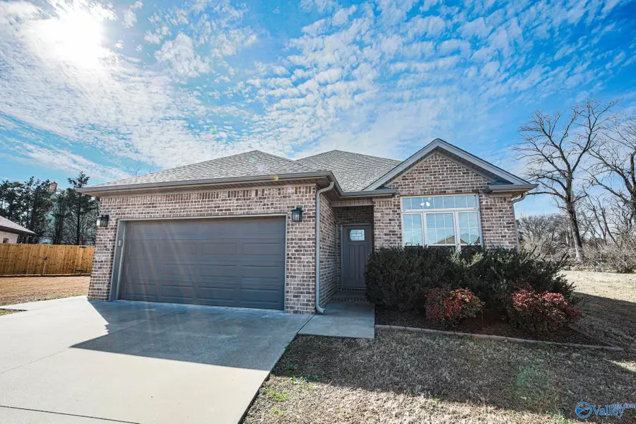 152 Harmony Drive, Tuscumbia, AL 35674 - Image #3