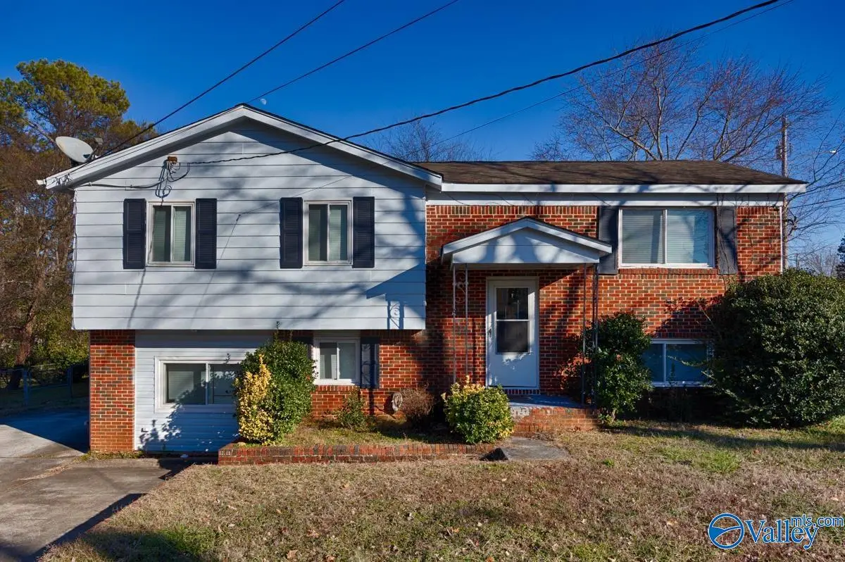 5000 NW Rolling Hills Drive Nw, Huntsville, AL 35810 - Image #1