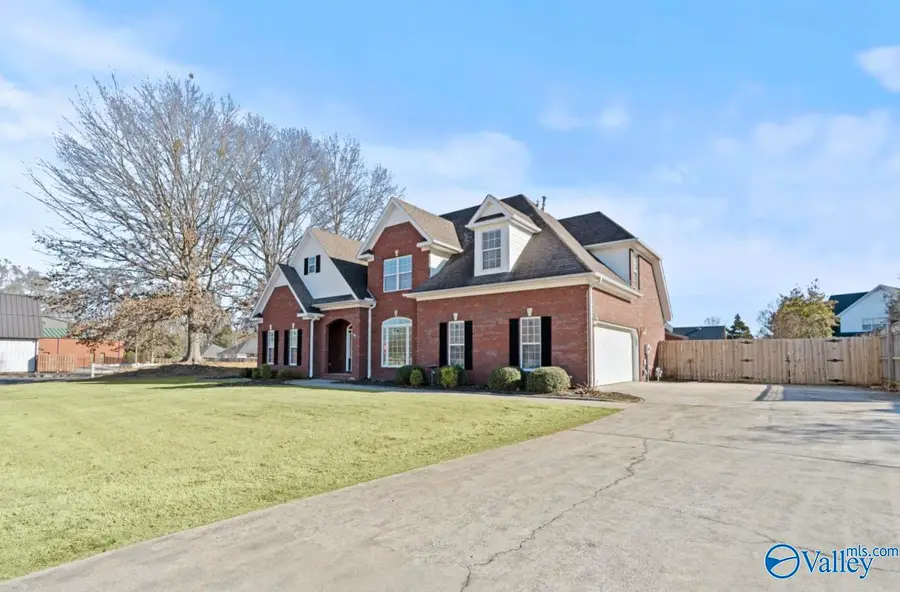 3102 Constitution Drive Sw, Decatur, AL 35603 - Image #2