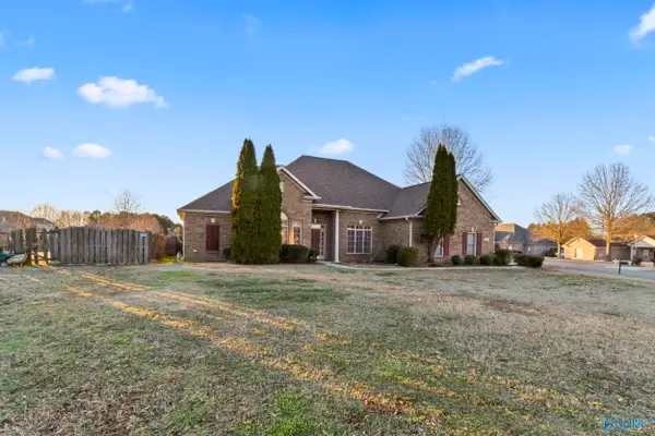 110 Shady Spring Drive, Harvest, AL 35749