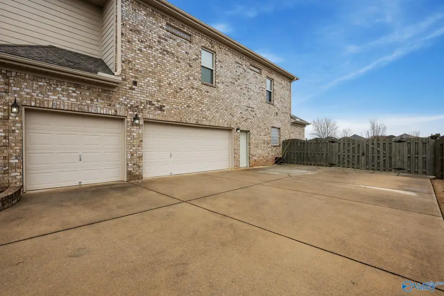 17 Walnut Cove Boulevard Sw, Huntsville, AL 35824 - Image #3