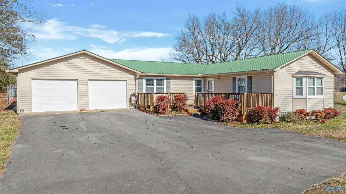 275 Vaughn Drive, Rainsville, AL 35986 - Image #1