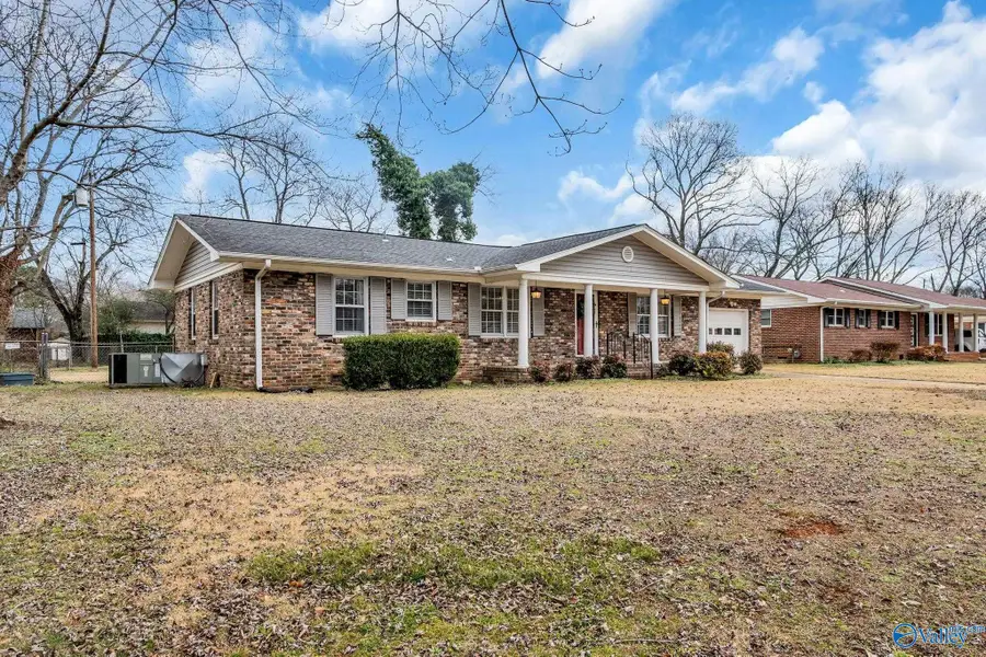 1214 Elizabeth Avenue Se, Decatur, AL 35601 - Image #2