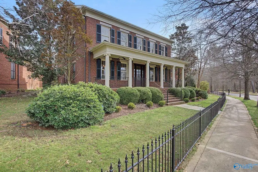 35 Meeting Street Nw, Huntsville, AL 35806 - Image #2