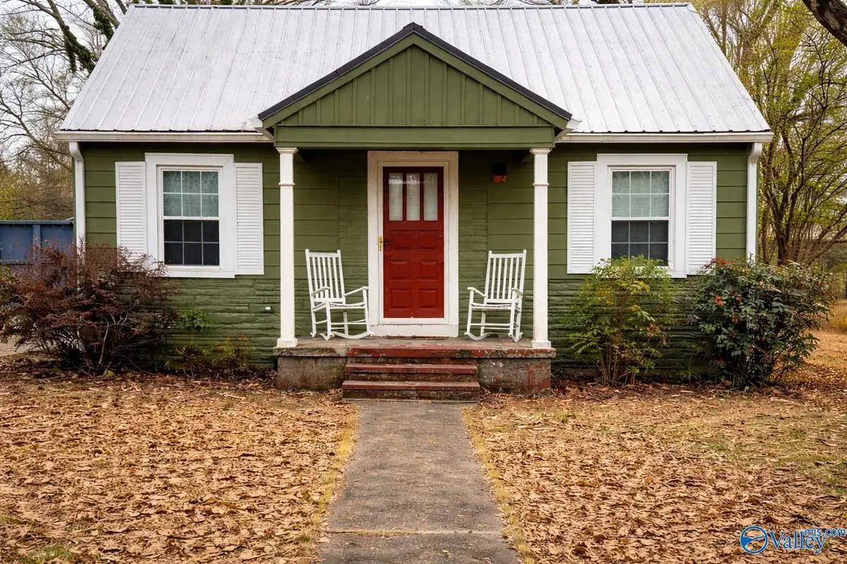 1112 9th Avenue Se, Decatur, AL 35601 - Image #1