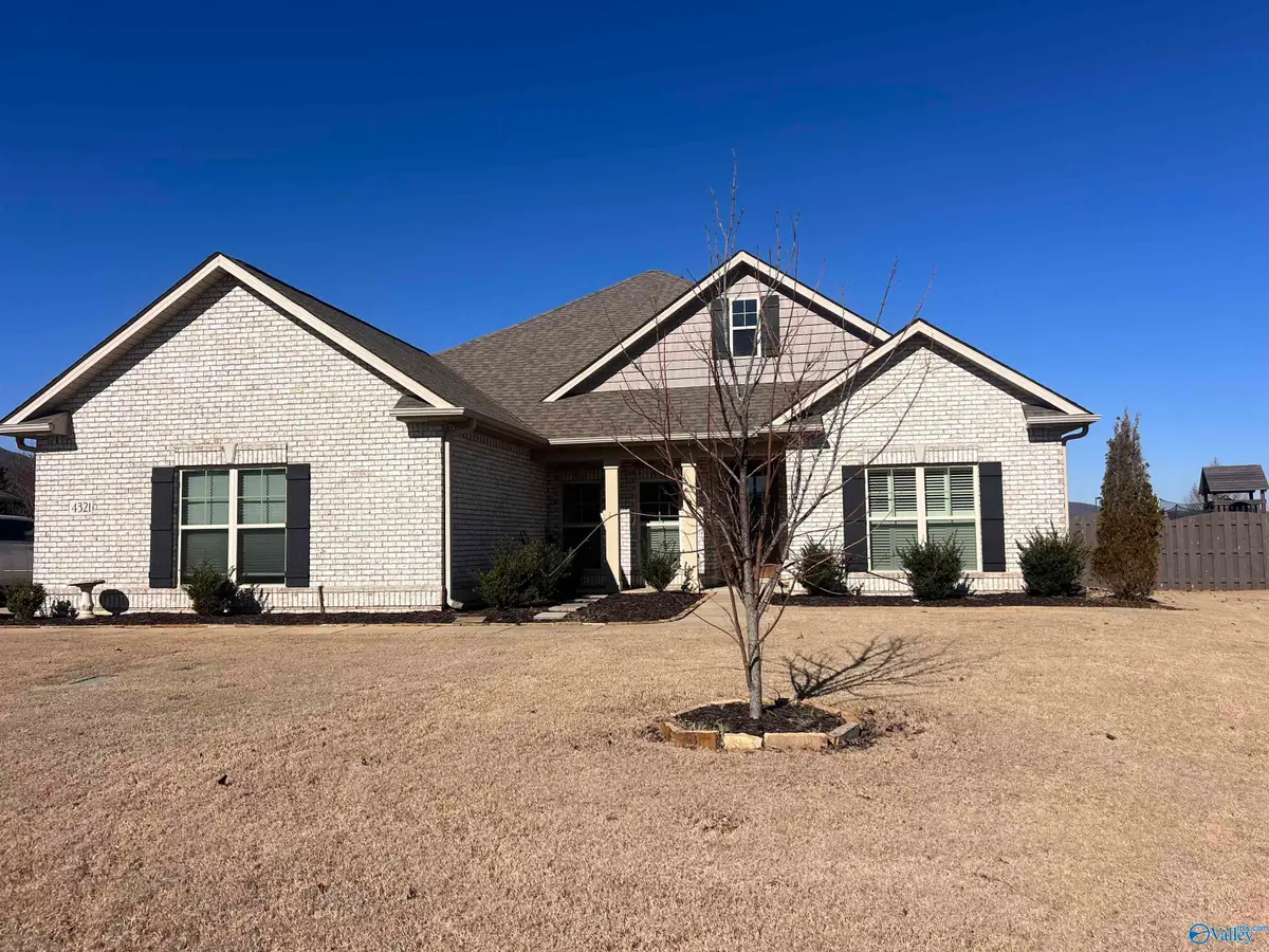 4321 Flint Drive, Owens Cross Roads, AL 35763 - Image #1