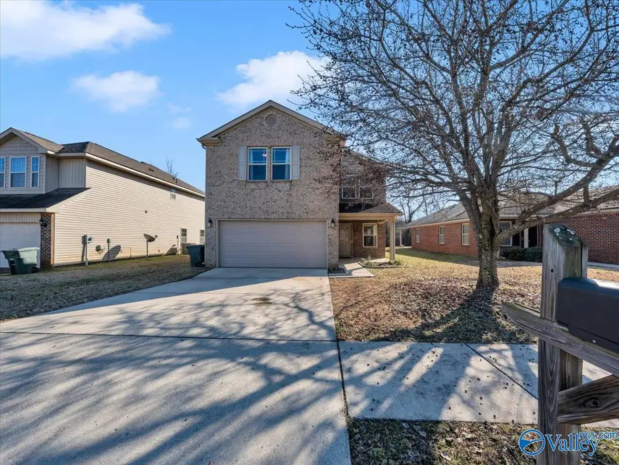 220 Valleyside Drive Ne, Huntsville, AL 35810 - #2