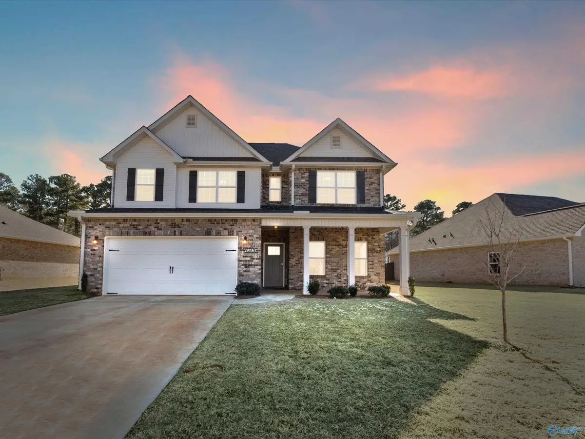 29376 Canoe Circle, Harvest, AL 35749 - Image #1