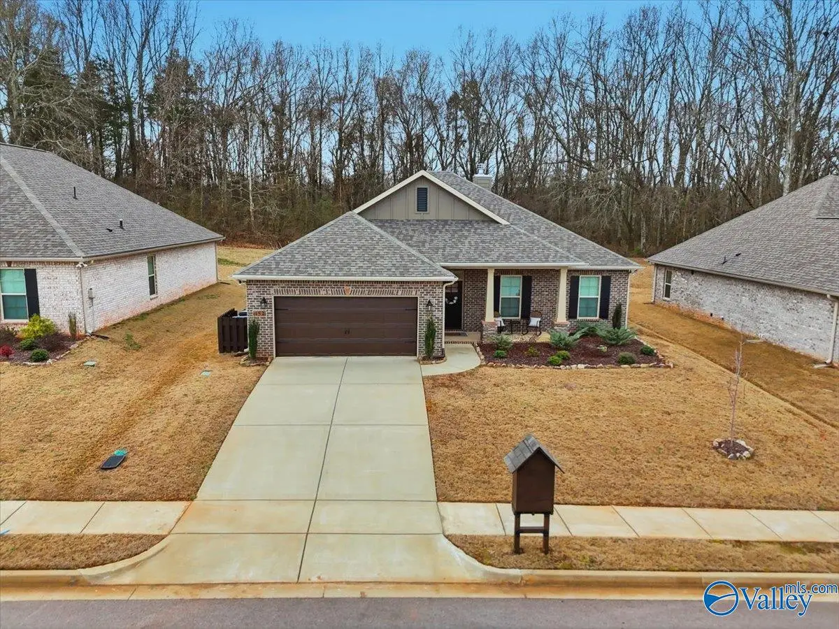 152 Midpark Drive, Meridianville, AL 35759 - Image #1