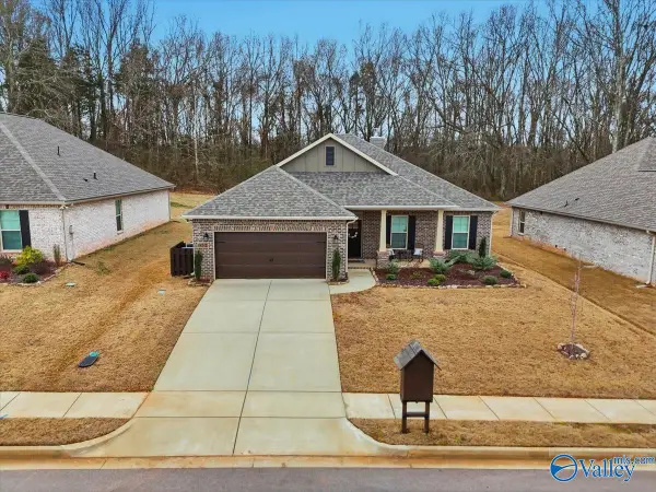 152 Midpark Drive, Meridianville, AL 35759