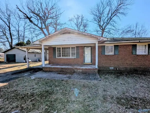 300 Longhorn Pass Nw, Hartselle, AL 35640