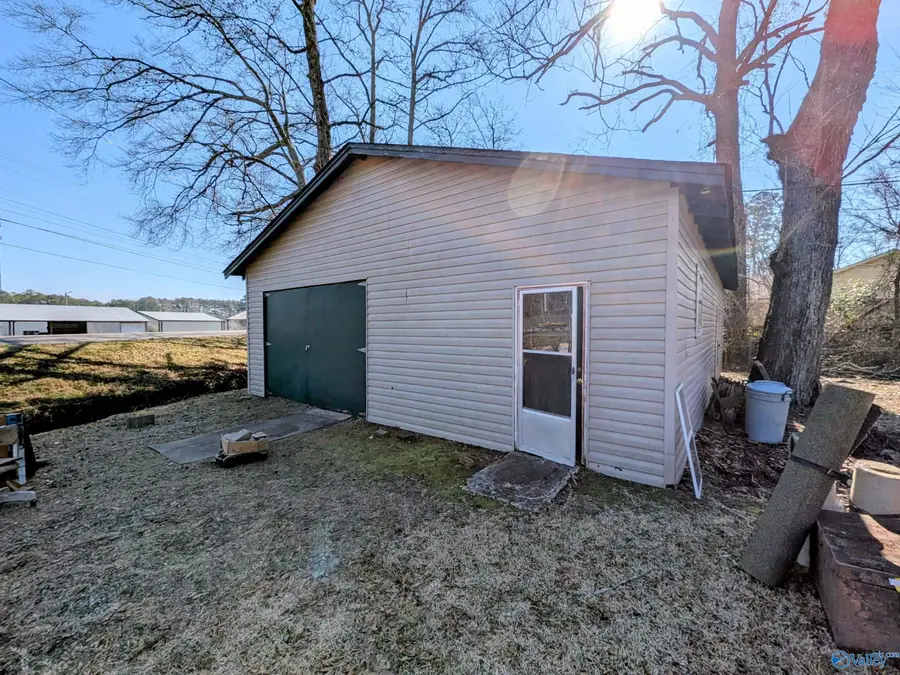 300 Longhorn Pass Nw, Hartselle, AL 35640 - Image #3