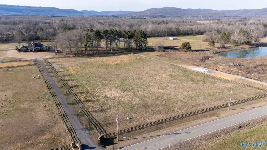 1390 Old Highway 431, Owens Cross Roads, AL 35763 - Image #2