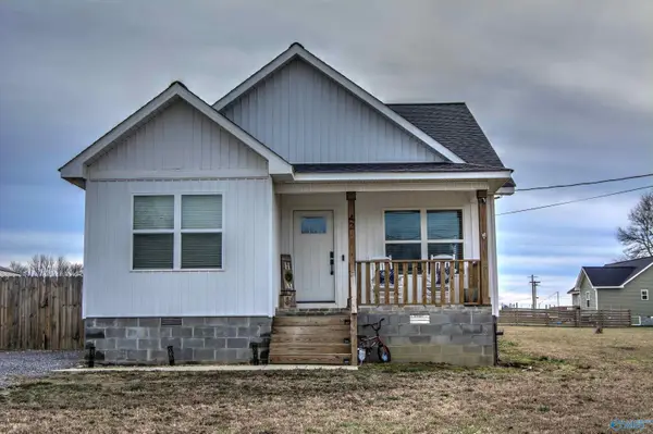 42 Mccurdy Drive, Henagar, AL 35978