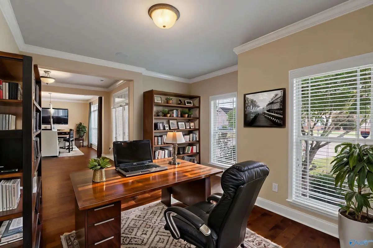 297 Northlake Drive, Meridianville, AL 35759 - #1