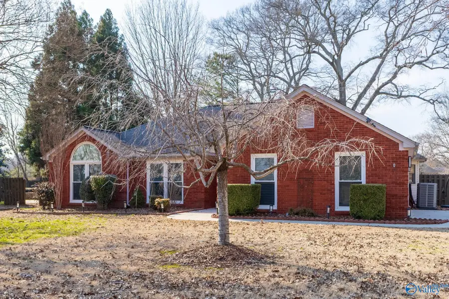 146 Manor House Drive, Huntsville, AL 35811 - Image #2