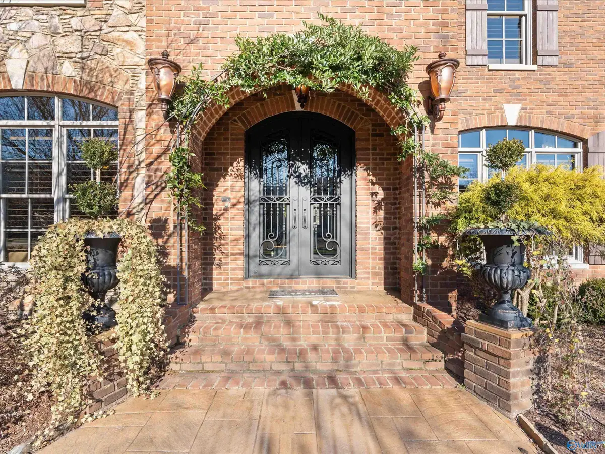 46 Mcmullen Lane Se, Huntsville, AL 35748 - #1