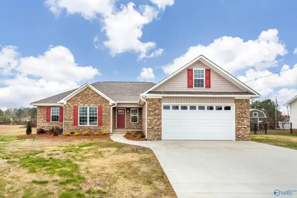 88 Harper Lane, Hokes Bluff, AL 35903