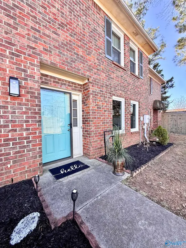 11562 Jade Lane Se, Huntsville, AL 35803