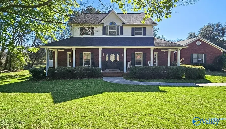 124 Fairington Road Nw, Huntsville, AL 35806 - Image #2