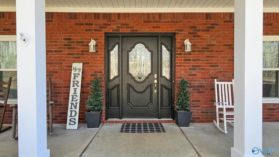 124 Fairington Road Nw, Huntsville, AL 35806 - Image #3