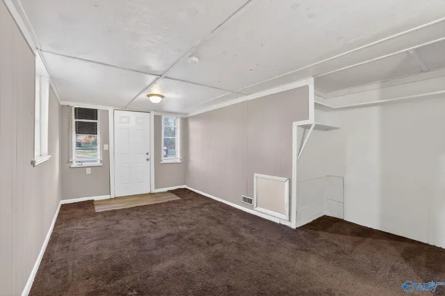 1711 Brandon Town Road Nw, Huntsville, AL 35816 - #3