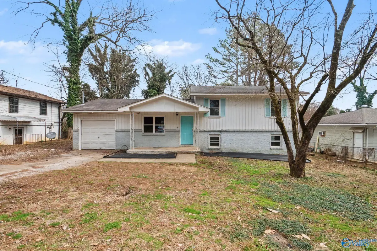 3707 Penny Street Sw, Huntsville, AL 35805 - #1