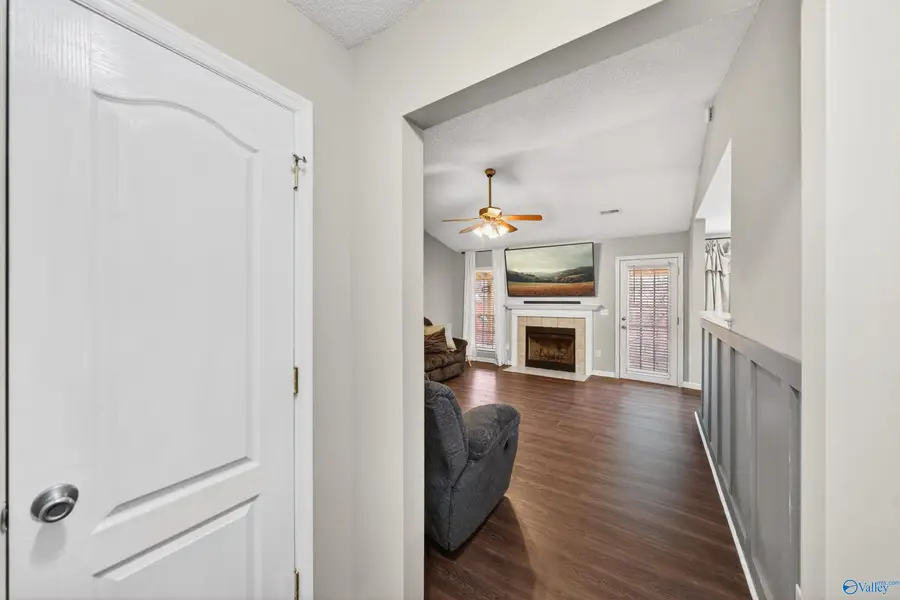 134 Meadow Green Drive, New Market, AL 35761 - #3