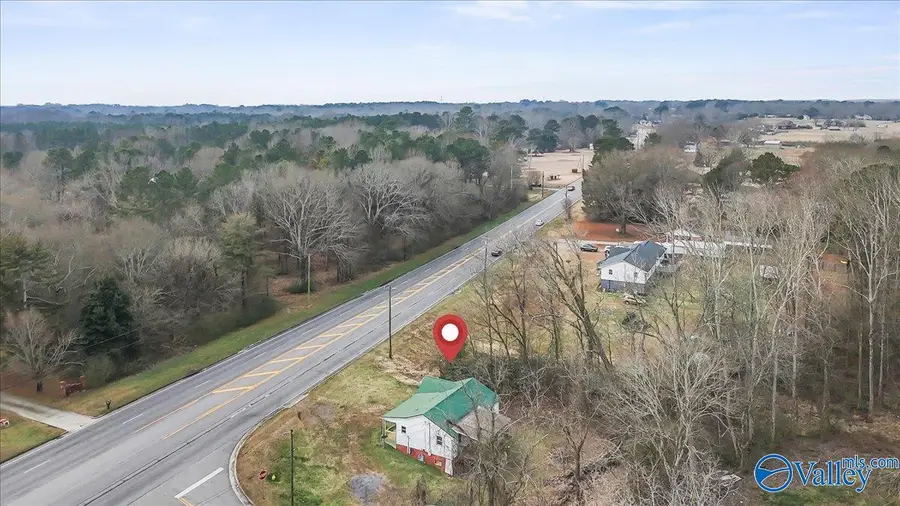 1249 Guntersville Road, Arab, AL 35016 - #3