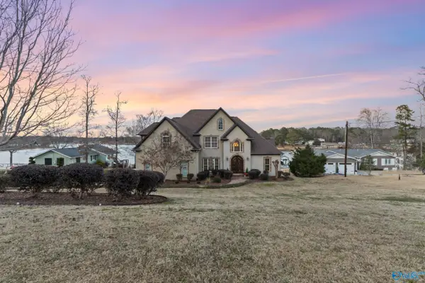 7017 Blackberry Lane, Pell City, AL 35128