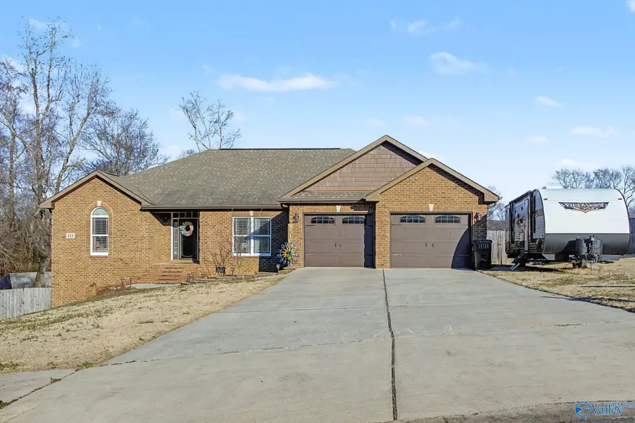 115 Grassy Bank Drive, New Market, AL 35761 - #2