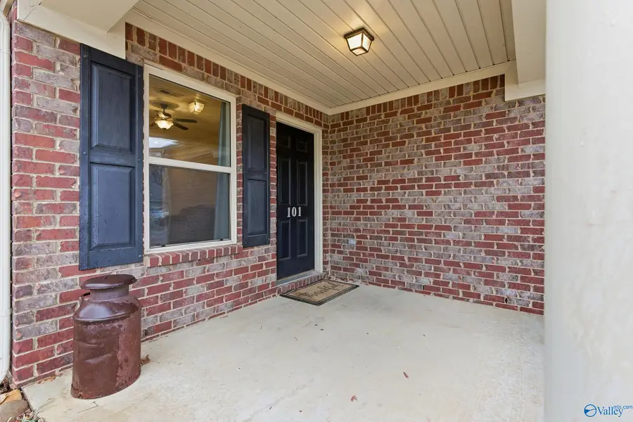 101 Bermuda Lakes Drive, Meridianville, AL 35759 - #3