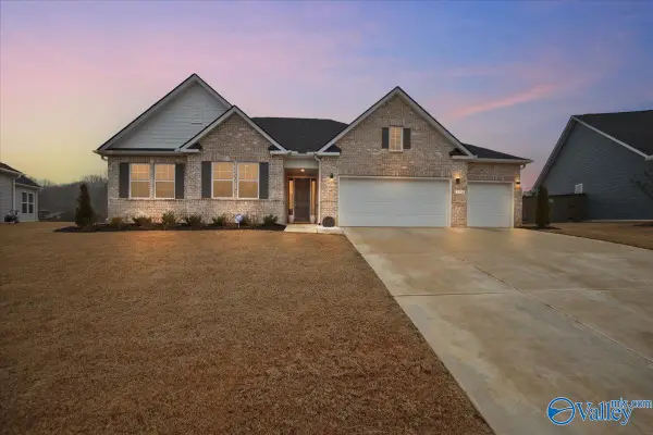 150 Jude Lane, Hazel Green, AL 35750