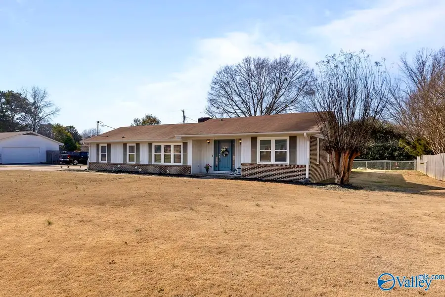 16171 East Glenn Valley, Athens, AL 35611 - #2