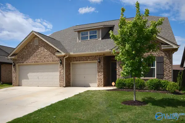 137 Sublett Drive, Hazel Green, AL 35750