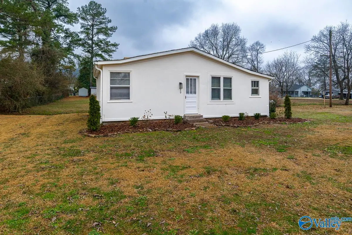 139 2nd Street, Gurley, AL 35748 - #1