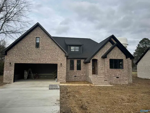 1322 South Broad Street, Albertville, AL 35950