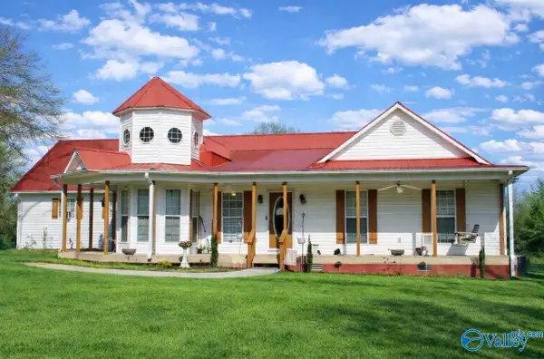 187 Road 1937, Geraldine, AL 35974