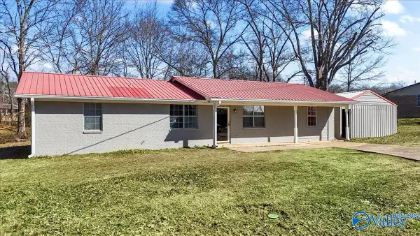 1117 Waylan Avenue, Albertville, AL 35950