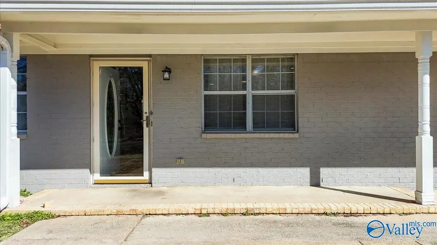 1117 Waylan Avenue, Albertville, AL 35950 - #3