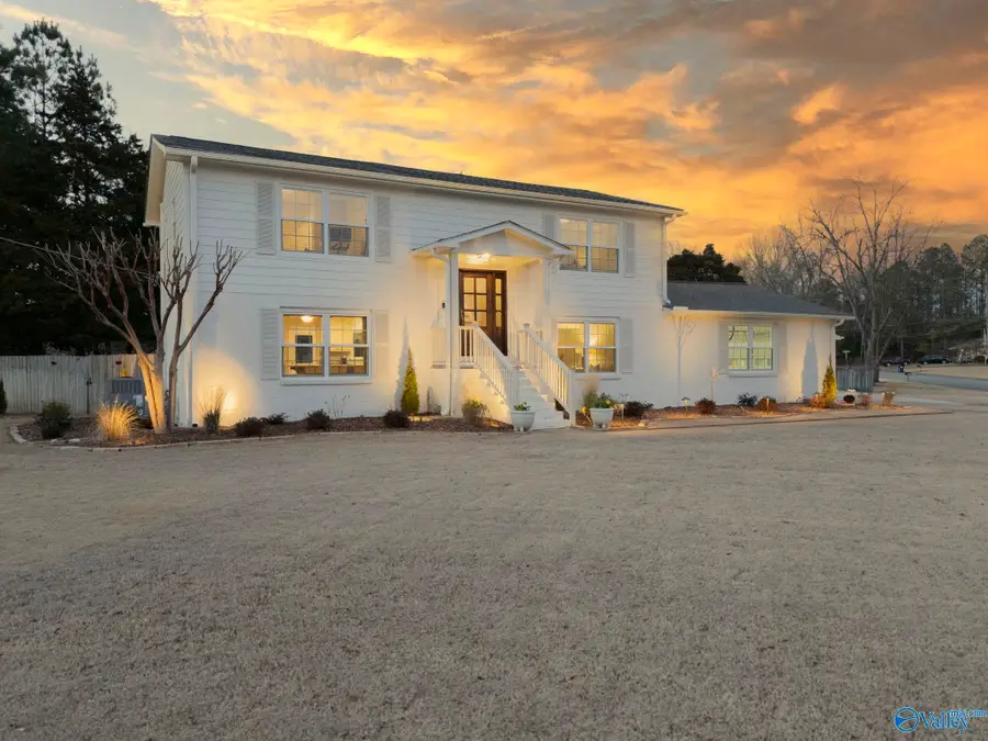 7224 Statton Drive Se, Huntsville, AL 35802 - Image #2