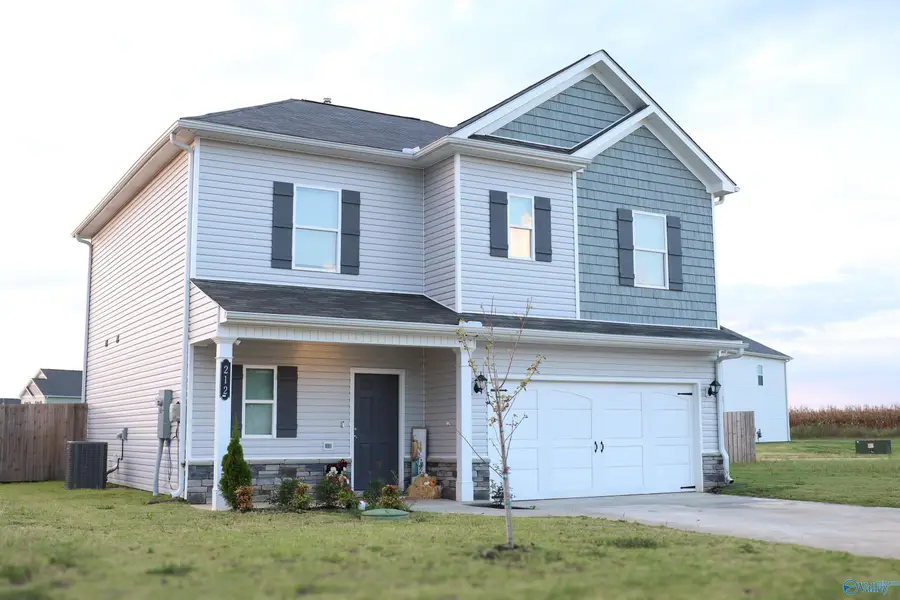 212 Bent Creek Lane, New Market, AL 35761 - #2