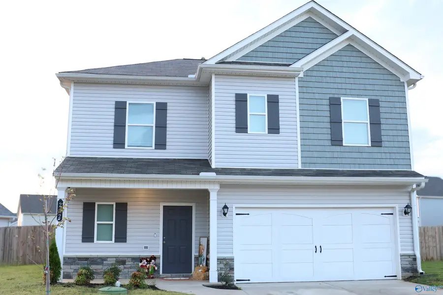 212 Bent Creek Lane, New Market, AL 35761 - #3