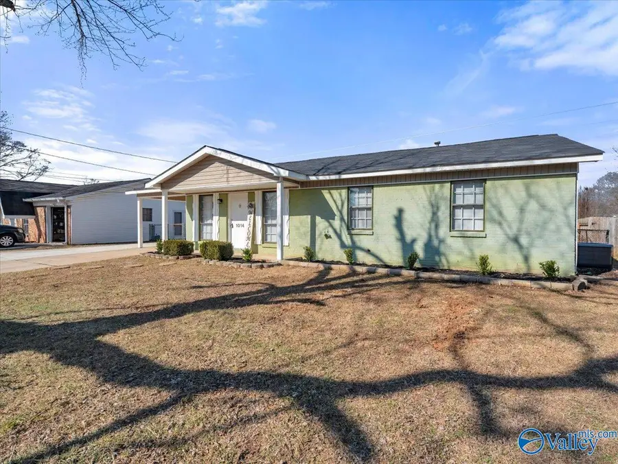 1014 SW Towerview Street, Decatur, AL 35601 - #2