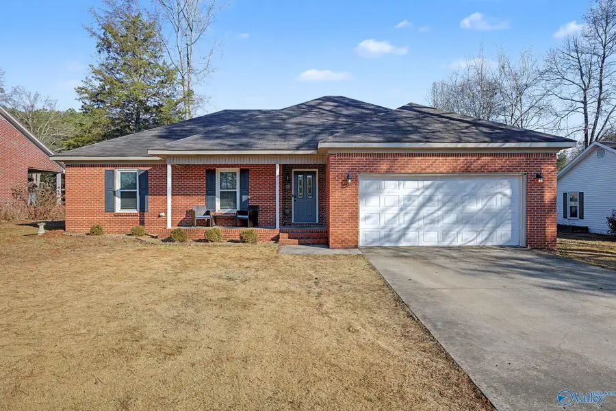 1115 SW Maplewood Drive, Hartselle, AL 35640 - Image #2