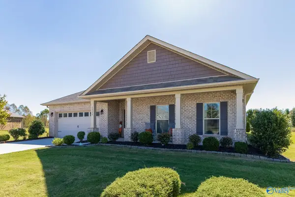 26746 Mill Creek Drive, Athens, AL 35613