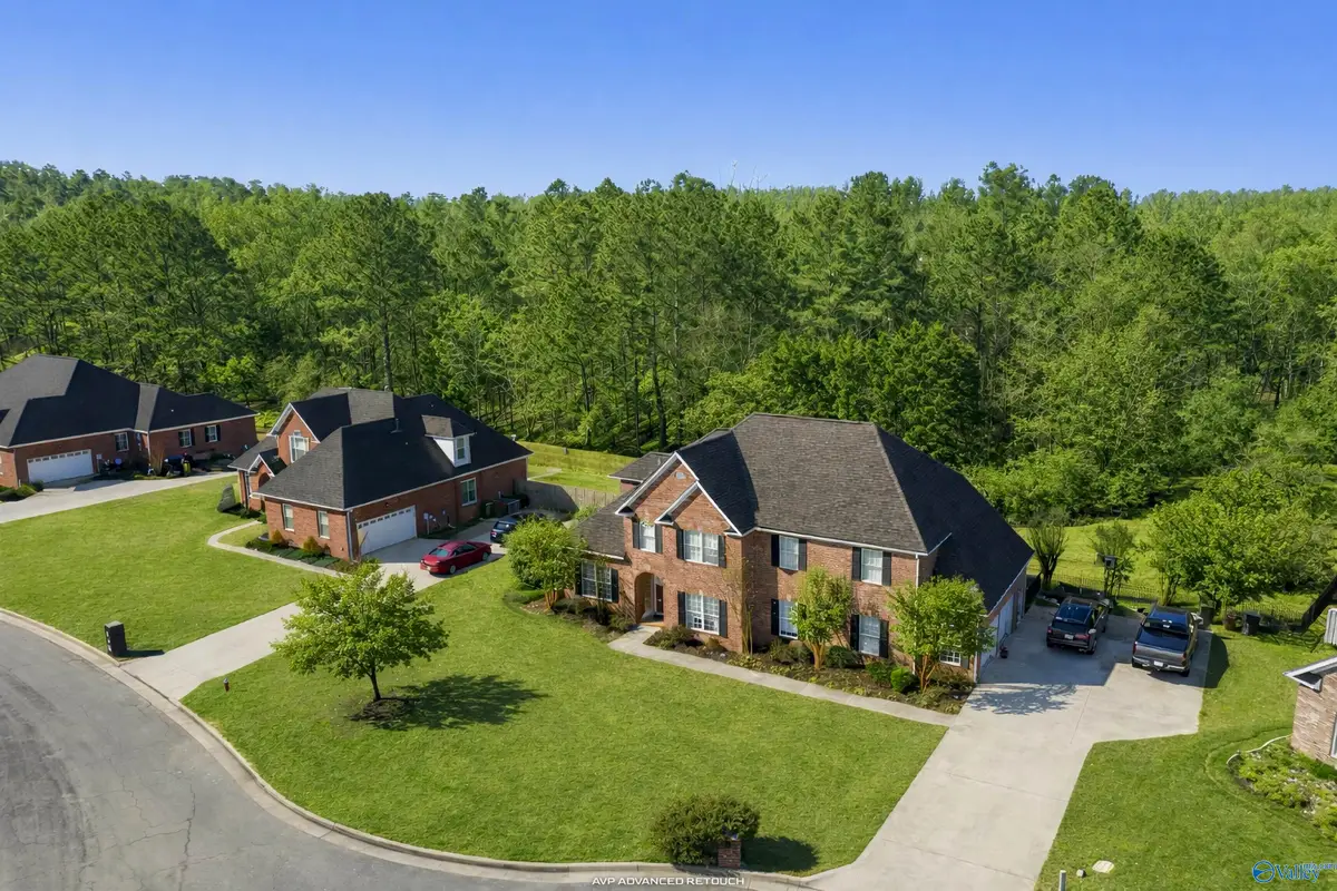 2820 Summerwind Drive Se, Decatur, AL 35603 - Image #1
