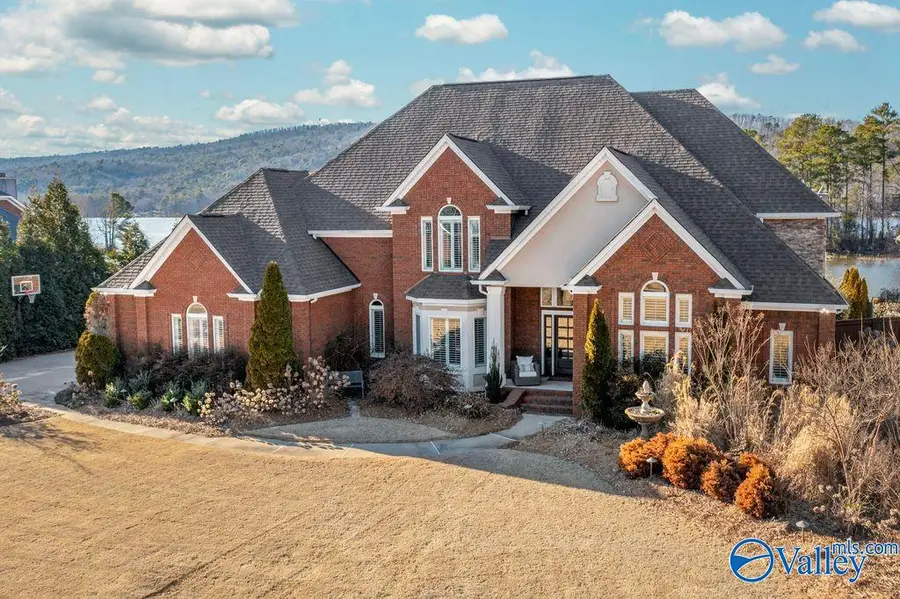 1176 N Lake Forest Drive, Southside, AL 35907 - #2